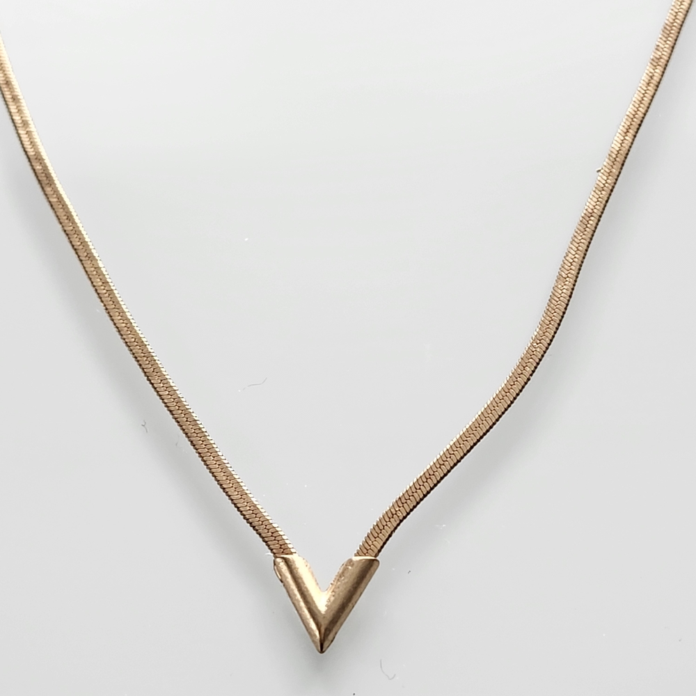 Gold Tone Necklace V ShapedFlat Snake Clavicle Chain - Picture 2 of 9